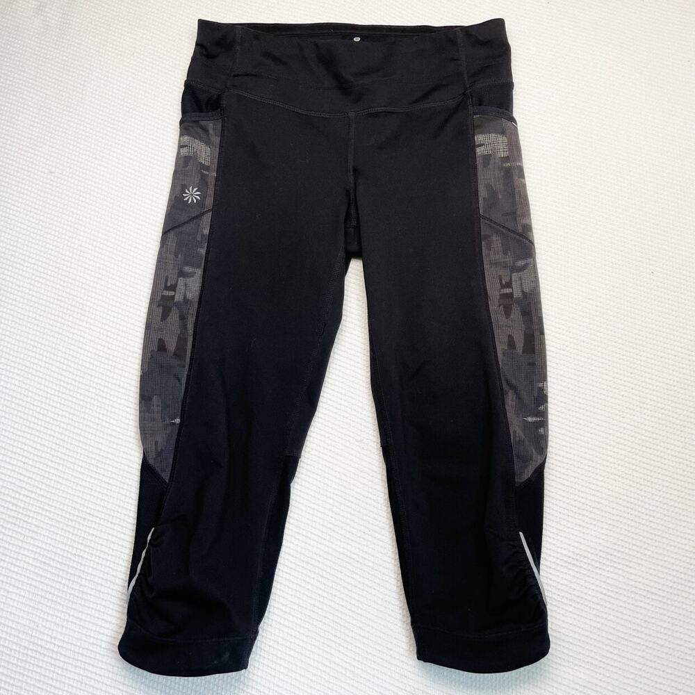 Athleta Spliced Camo Be Free Knicker Capri Pant